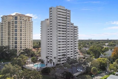 Condo in Tampa, Florida, 2 bedrooms  № 2114222