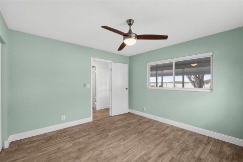 House in Lake Placid, Florida 3 bedrooms, 206.8 sq.m. № 2322416 - photo 22