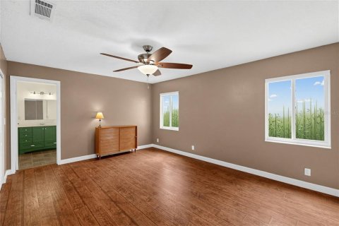 House in Lake Placid, Florida 3 bedrooms, 206.8 sq.m. № 2322416 - photo 29