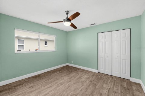 House in Lake Placid, Florida 3 bedrooms, 206.8 sq.m. № 2322416 - photo 21