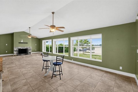 House in Lake Placid, Florida 3 bedrooms, 206.8 sq.m. № 2322416 - photo 16