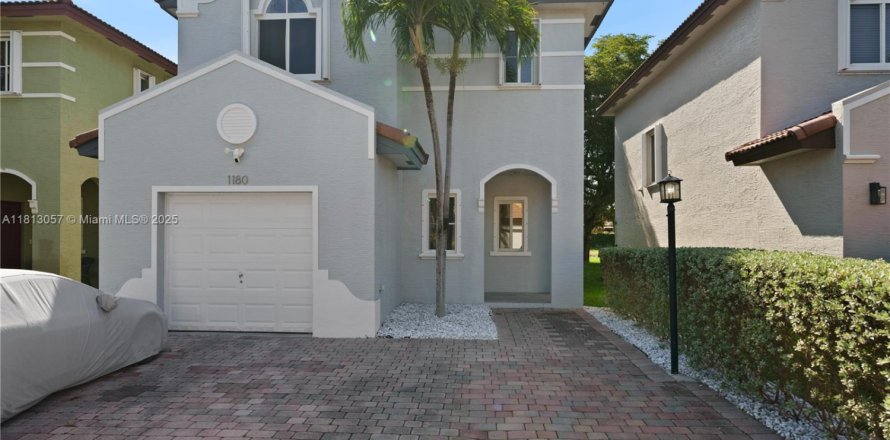Casa en Homestead, Florida 3 dormitorios, 140 m2 № 1762553