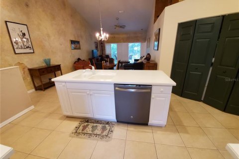 Condominio en alquiler en Bradenton, Florida, 2 dormitorios, 130.62 m2 № 1520790 - foto 5