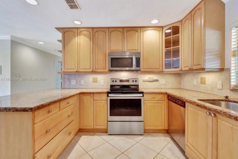 Casa en venta en Boca Raton, Florida, 4 dormitorios, 141.4 m2 № 2045734 - foto 11