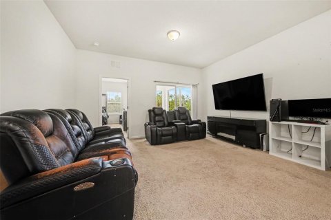 Casa en venta en Deltona, Florida, 3 dormitorios, 142.79 m2 № 2229798 - foto 4