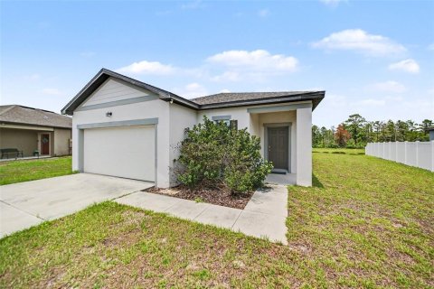 Casa en venta en Deltona, Florida, 3 dormitorios, 142.79 m2 № 2229798 - foto 2