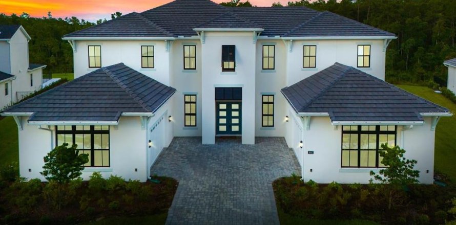 Casa en Orlando, Florida 6 dormitorios, 658.96 m2 № 1879322