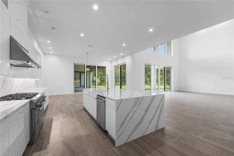 Casa en venta en Orlando, Florida, 6 dormitorios, 658.96 m2 № 1879322 - foto 11