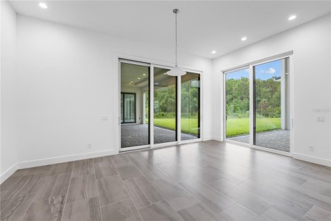 Casa en venta en Orlando, Florida, 6 dormitorios, 658.96 m2 № 1879322 - foto 12