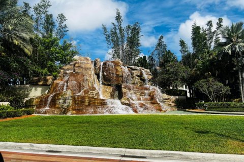 Condominio en alquiler en Boca Raton, Florida, 2 dormitorios, 102.94 m2 № 1057940 - foto 1