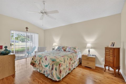 Villa ou maison à vendre à Mount Dora, Floride: 2 chambres, 134.15 m2 № 2398883 - photo 21