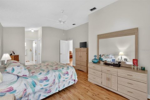 Villa ou maison à vendre à Mount Dora, Floride: 2 chambres, 134.15 m2 № 2398883 - photo 22
