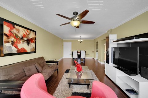 Copropriété à vendre à Fort Lauderdale, Floride: 2 chambres, 102.19 m2 № 2242907 - photo 8