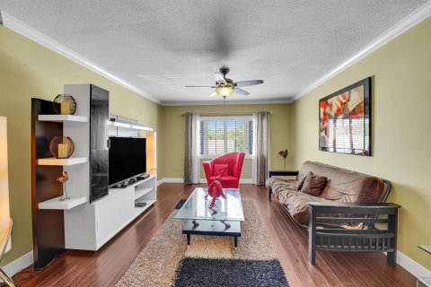 Copropriété à vendre à Fort Lauderdale, Floride: 2 chambres, 102.19 m2 № 2242907 - photo 4