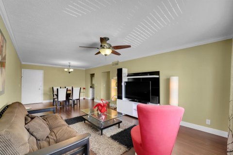 Copropriété à vendre à Fort Lauderdale, Floride: 2 chambres, 102.19 m2 № 2242907 - photo 9