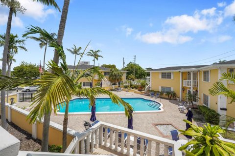 Copropriété à vendre à Fort Lauderdale, Floride: 2 chambres, 102.19 m2 № 2242907 - photo 24