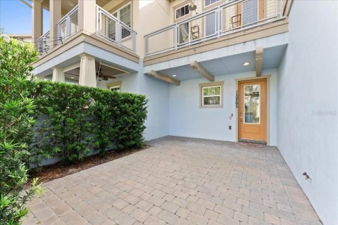Adosado en venta en Orlando, Florida, 2 dormitorios, 152.73 m2 № 1670182 - foto 9