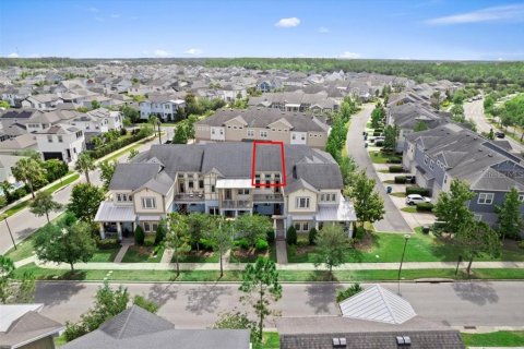Adosado en venta en Orlando, Florida, 2 dormitorios, 152.73 m2 № 1670182 - foto 1