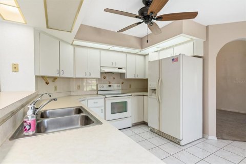 Villa ou maison à vendre à Punta Gorda, Floride: 3 chambres, 206.99 m2 № 2433225 - photo 11