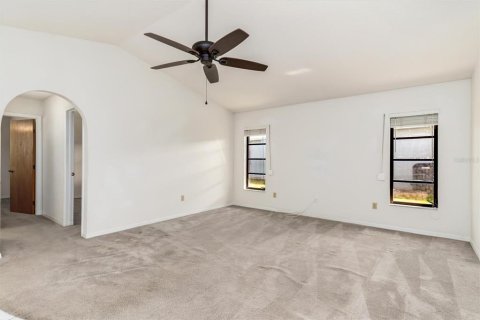 Villa ou maison à vendre à Punta Gorda, Floride: 3 chambres, 206.99 m2 № 2433225 - photo 16