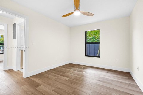 Villa ou maison à louer à Miami, Floride: 3 chambres, 139.35 m2 № 1964289 - photo 20