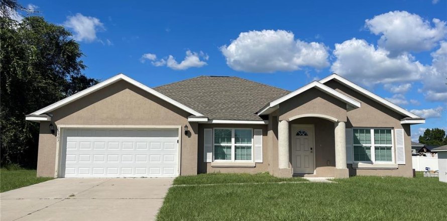 Villa ou maison à Ocala, Floride 3 chambres, 179.86 m2 № 2417032
