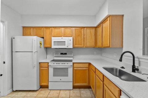 Copropriété à vendre à Sarasota, Floride: 1 chambre, 76.37 m2 № 1908542 - photo 13