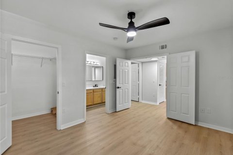 Copropriété à vendre à Sarasota, Floride: 1 chambre, 76.37 m2 № 1908542 - photo 21