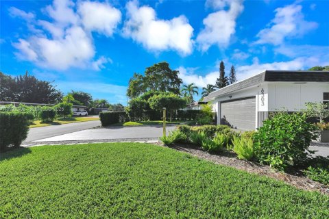 Casa en venta en Tamarac, Florida, 4 dormitorios, 159.42 m2 № 1977150 - foto 8