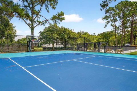 Villa ou maison à louer à Orlando, Floride: 4 chambres, 207.36 m2 № 2149841 - photo 3