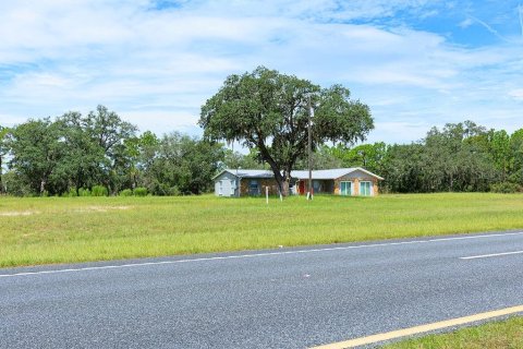 Commercial property in Weeki Wachee, Florida 217.39 sq.m. № 2349169 - photo 20