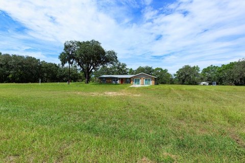 Commercial property in Weeki Wachee, Florida 217.39 sq.m. № 2349169 - photo 5