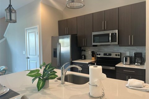 Villa ou maison à louer à Davenport, Floride: 4 chambres, 169.36 m2 № 1798081 - photo 10