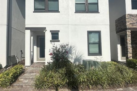 Villa ou maison à louer à Davenport, Floride: 4 chambres, 169.36 m2 № 1798081 - photo 2