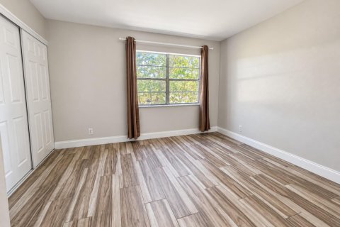 Townhouse in Plantation, Florida 3 bedrooms, 150.87 sq.m. № 2392061 - photo 4