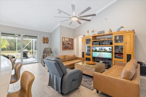 House in Vero Beach, Florida 3 bedrooms, 247.12 sq.m. № 2083147 - photo 3