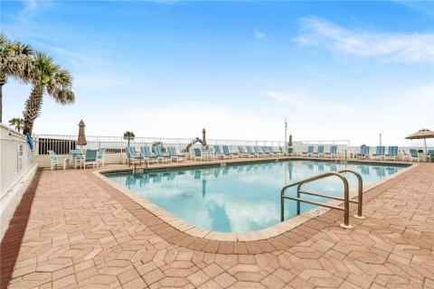 Commercial property in Daytona Beach, Florida № 1737282 - photo 12