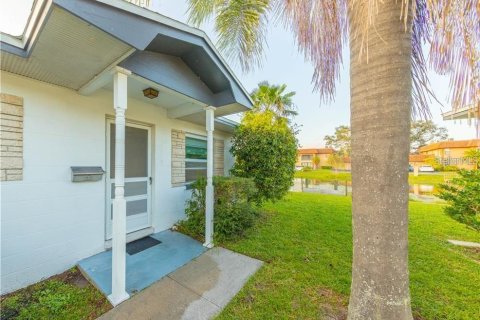 Appartement à louer à Largo, Floride: 1 chambre, 57.97 m2 № 1662058 - photo 2