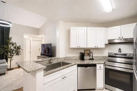 Condominio en venta en Lake Mary, Florida, 3 dormitorios, 102.19 m2 № 2114783 - foto 6