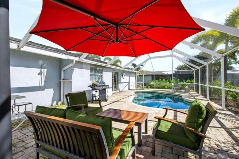 House in Port Charlotte, Florida 3 bedrooms, 110.74 sq.m. № 2413671 - photo 27