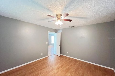 Casa en alquiler en Minneola, Florida, 3 dormitorios, 104.33 m2 № 1815857 - foto 18