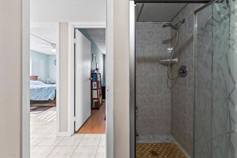 Condo in Delray Beach, Florida, 2 bedrooms № 2083038 - photo 20
