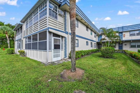 Condo in Delray Beach, Florida, 2 bedrooms № 2083038 - photo 25