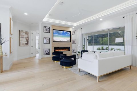 Villa ou maison à vendre à Bradenton, Floride: 3 chambres, 237.46 m2 № 2308252 - photo 9