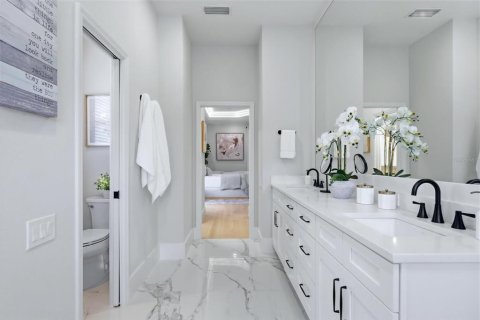 Villa ou maison à vendre à Bradenton, Floride: 3 chambres, 237.46 m2 № 2308252 - photo 24