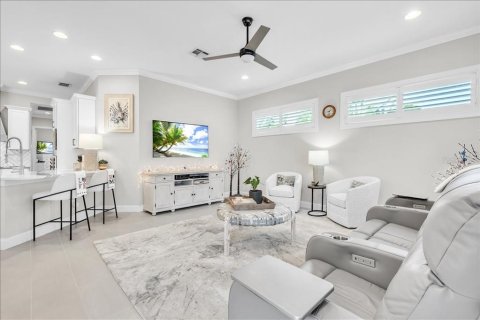House in Fort Myers, Florida 4 bedrooms, 227.52 sq.m. № 2195750 - photo 17