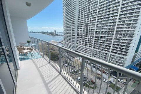 Copropriété à vendre à Miami, Floride: 1 chambre, 76.27 m2 № 1994695 - photo 6