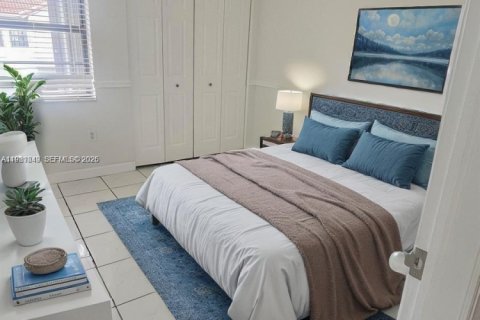 Снять в аренду кондоминиум в Хайалиа, Флорида 3 спальни, 124.49м2, № 2045534 - фото 4