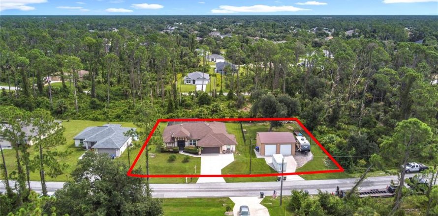 Casa en North Port, Florida 3 dormitorios, 178.56 m2 № 1898987