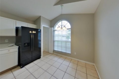 Casa en alquiler en Orlando, Florida, 3 dormitorios, 130.81 m2 № 1912765 - foto 7